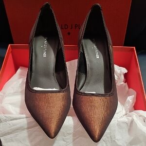 Donald J. Pliner Elegant Brown Heels